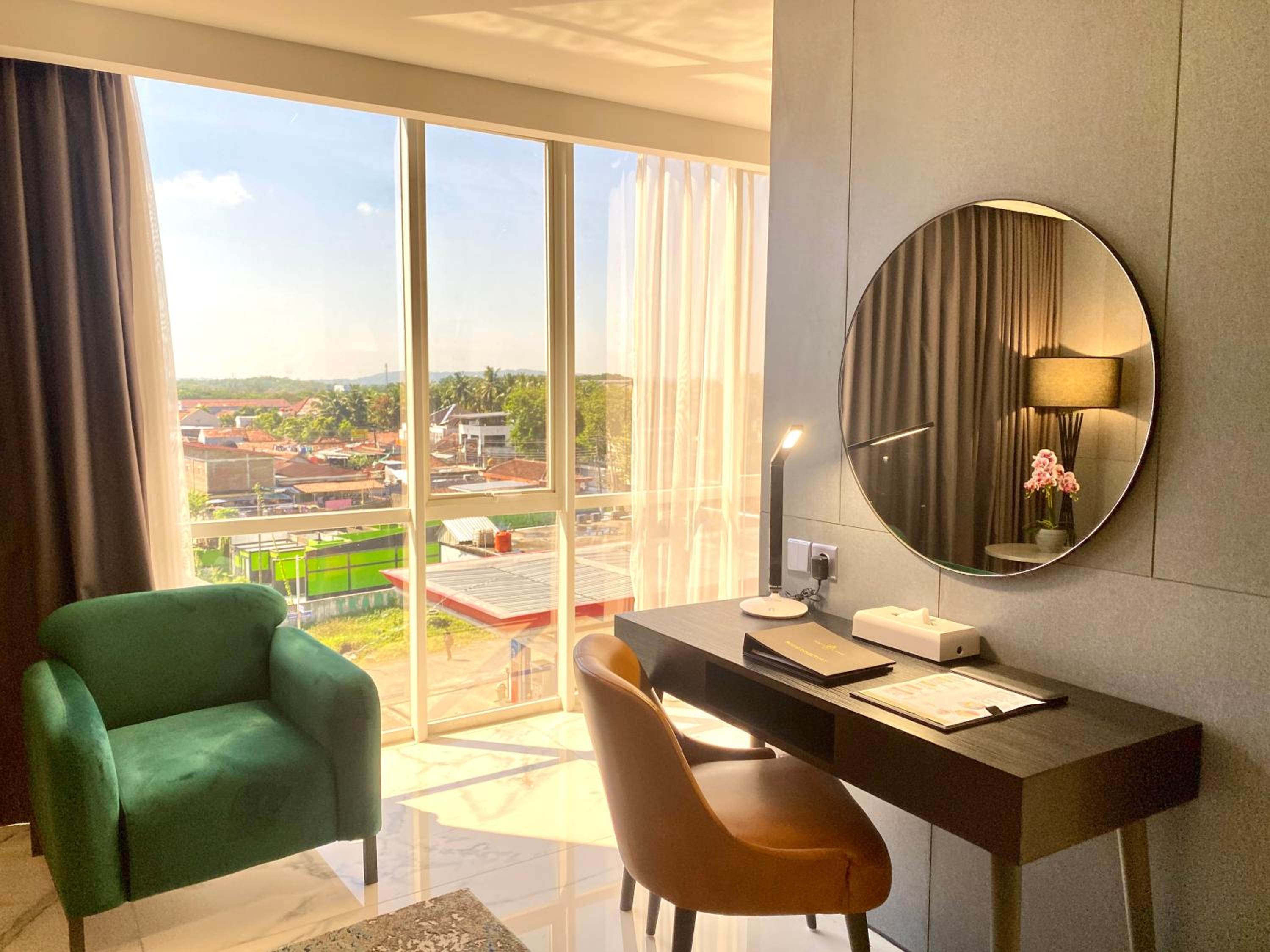 Trio Azana Style Hotel Kebumen 29/50