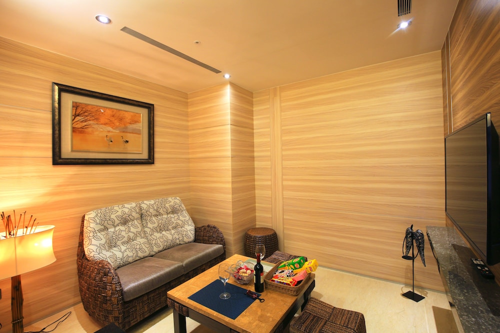 Dar Lon Hotel 35/50