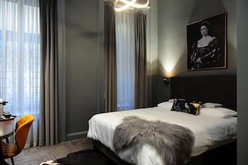 Economy, Double Bed