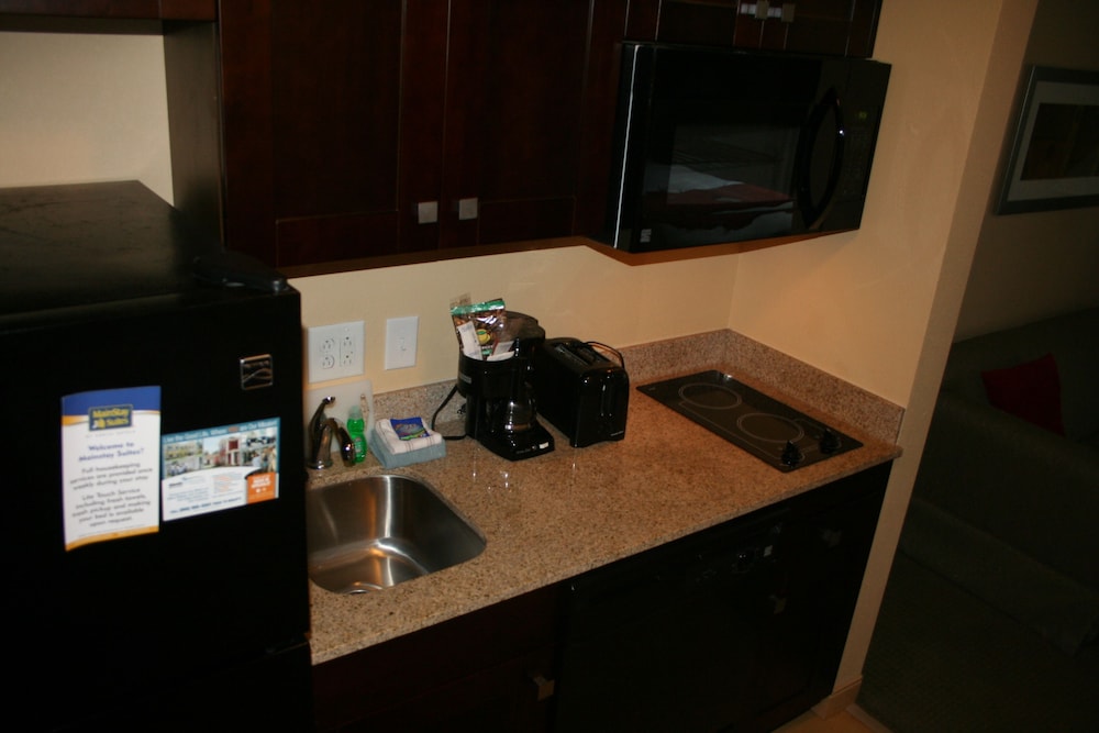 Mainstay Suites Camp Lejeune 27/38