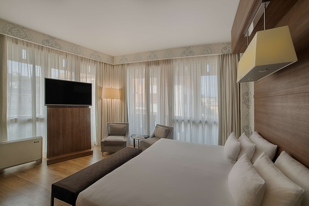 جناح جونيور تنفيذي، Tivoli Milano President 3/4