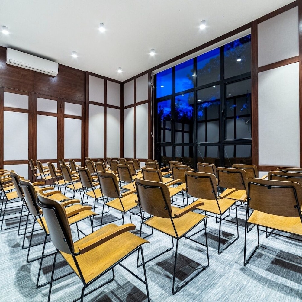 Marisstone Hotel Villa 39/50