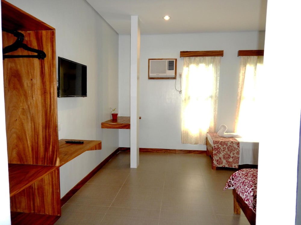 Acacia Garden Inn 45/66