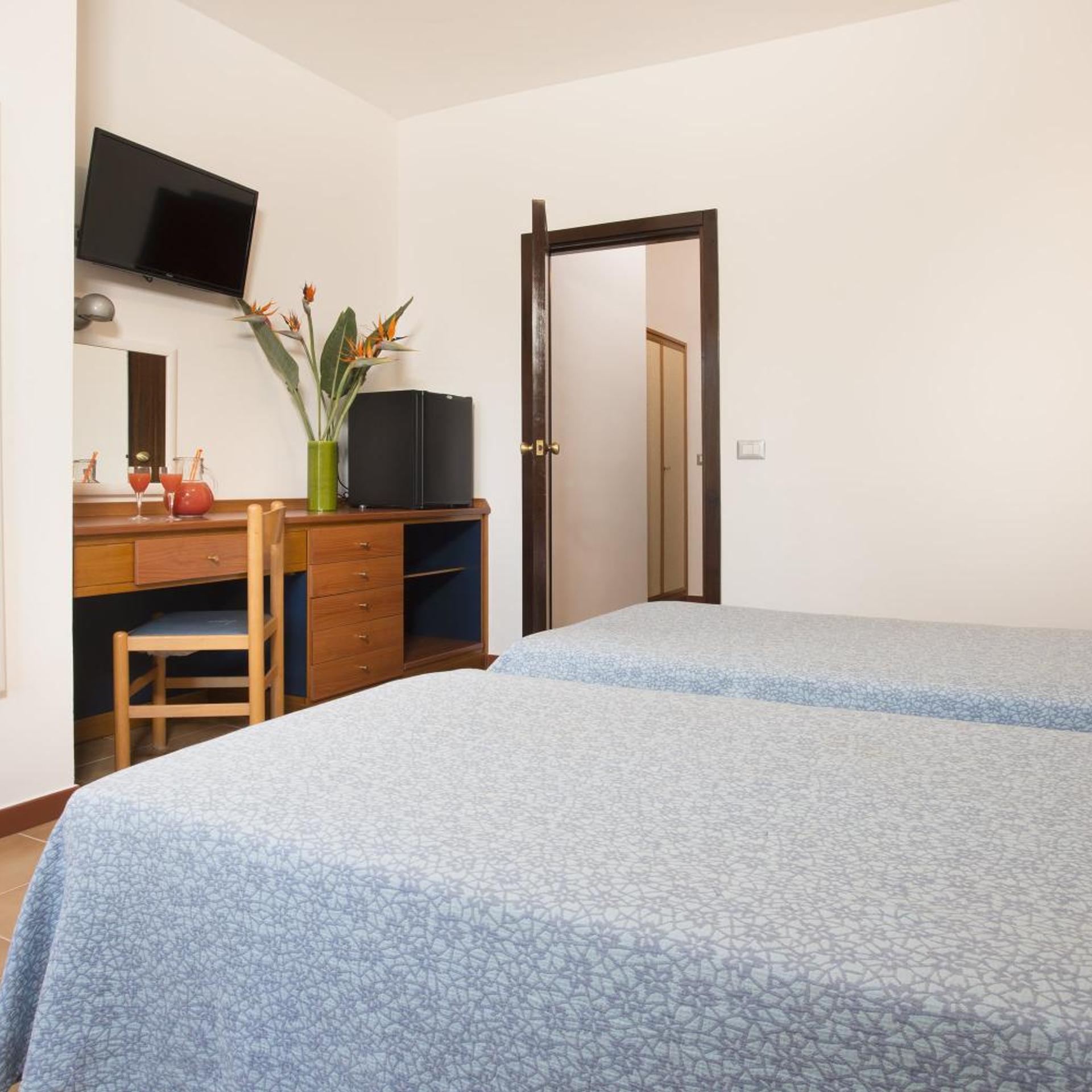 غرفة بسرير مزدوج أو سريرين منفصلين، Hotel Oasis Alghero 7/10