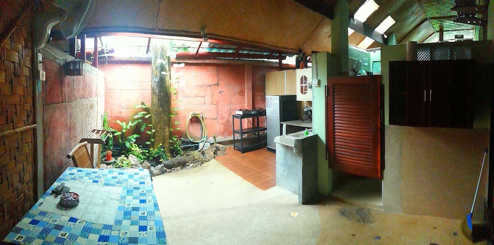 Shanti Lodge Phuket 13/58