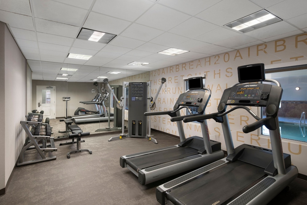 Residence Inn Mt Laurel At Bishop S Gate 13/40