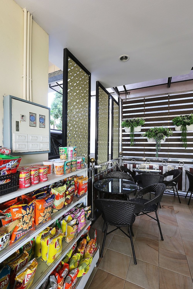 V Place Residence 39/50
