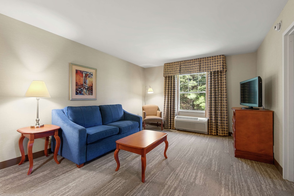 Hampton Inn & Suites North Conway 24/39