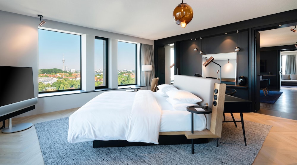 Andaz Munich Schwabinger Tor 25/76