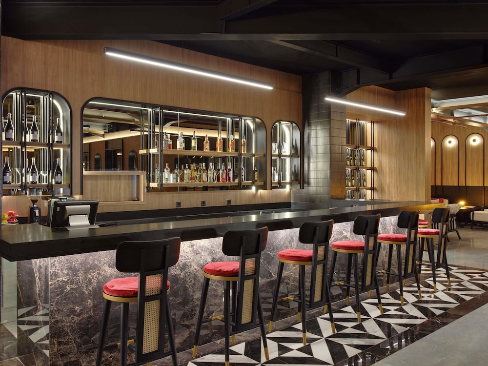 Grand Mercure Batam Centre 45/57