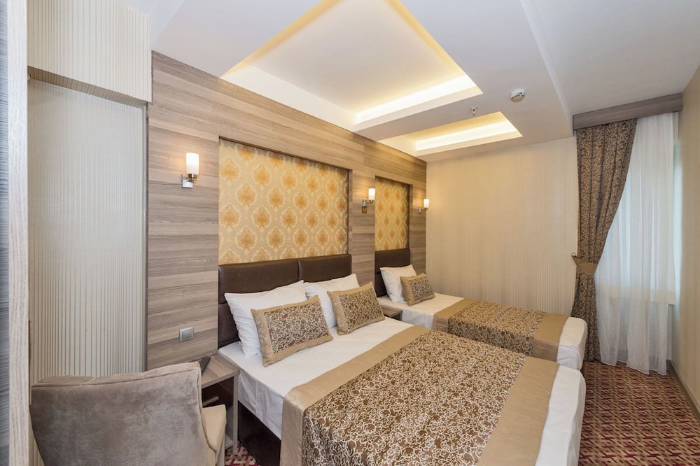 Room, Double Bed, City View, Matiat Hotel Istanbul 3/8