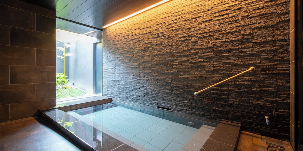 FIRSTCABIN Kyoto Nijojo 43/61