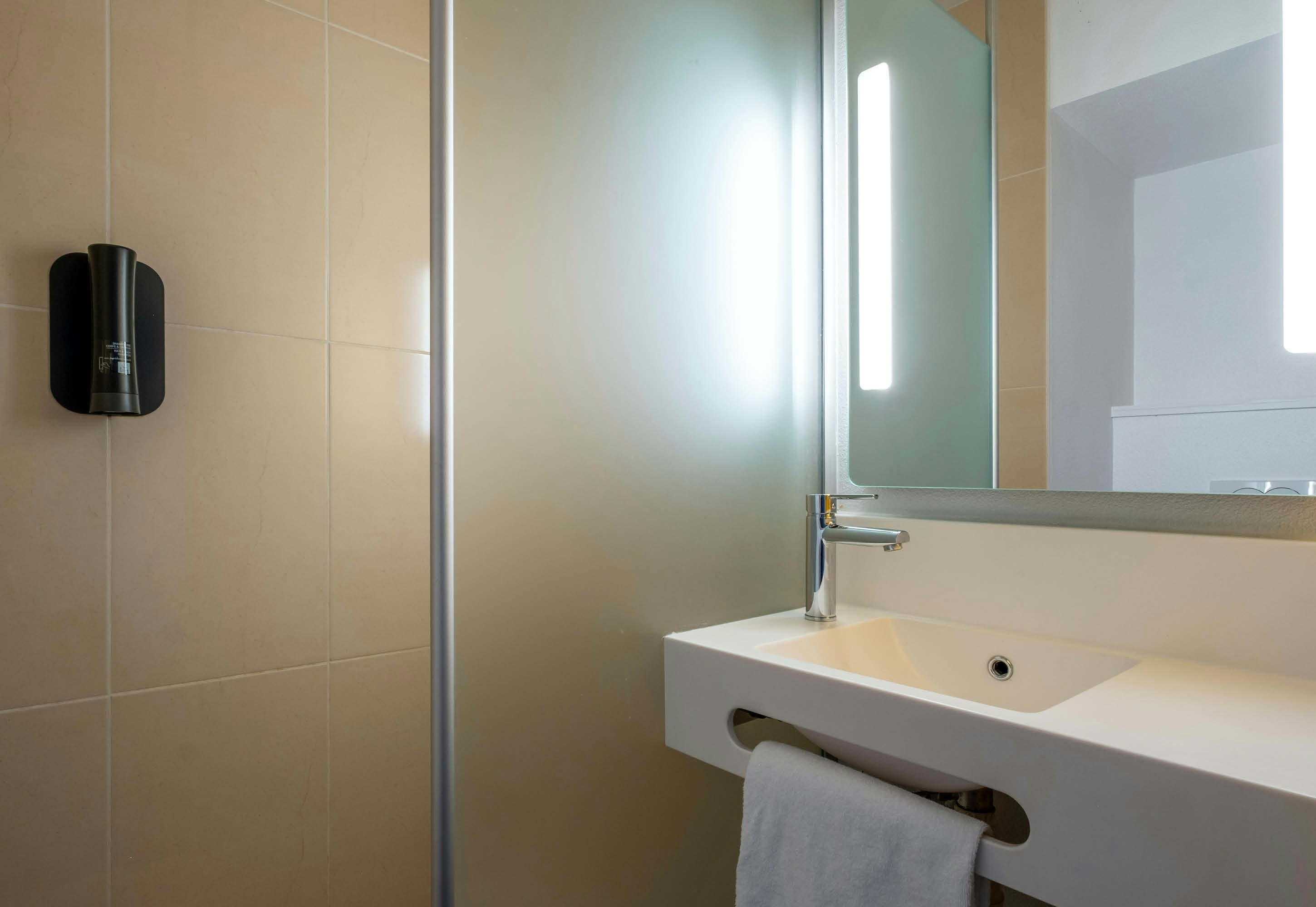 B&B HOTEL Niort Marais Poitevin Est 17/17