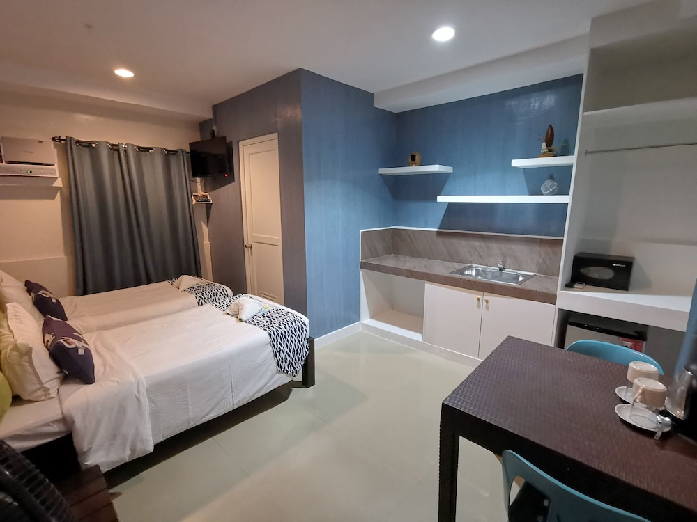 Pescadores Seaview Suites 30/72
