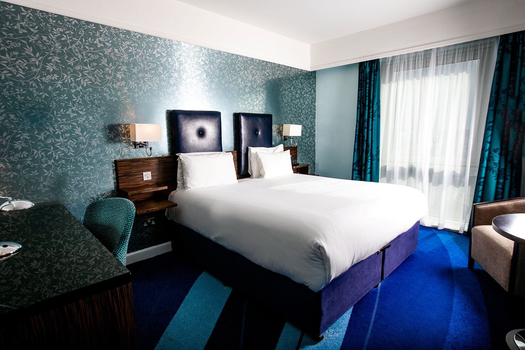 غرفة بريميوم بسرير فردي، CROWNE PLAZA BLANCHARDSTOWN 5/8