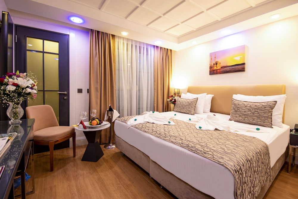 Antusa Design Hotel and Spa 10/65