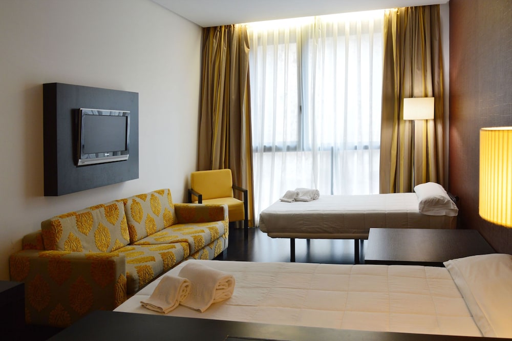 Gran Hotel Don Manuel 37/56