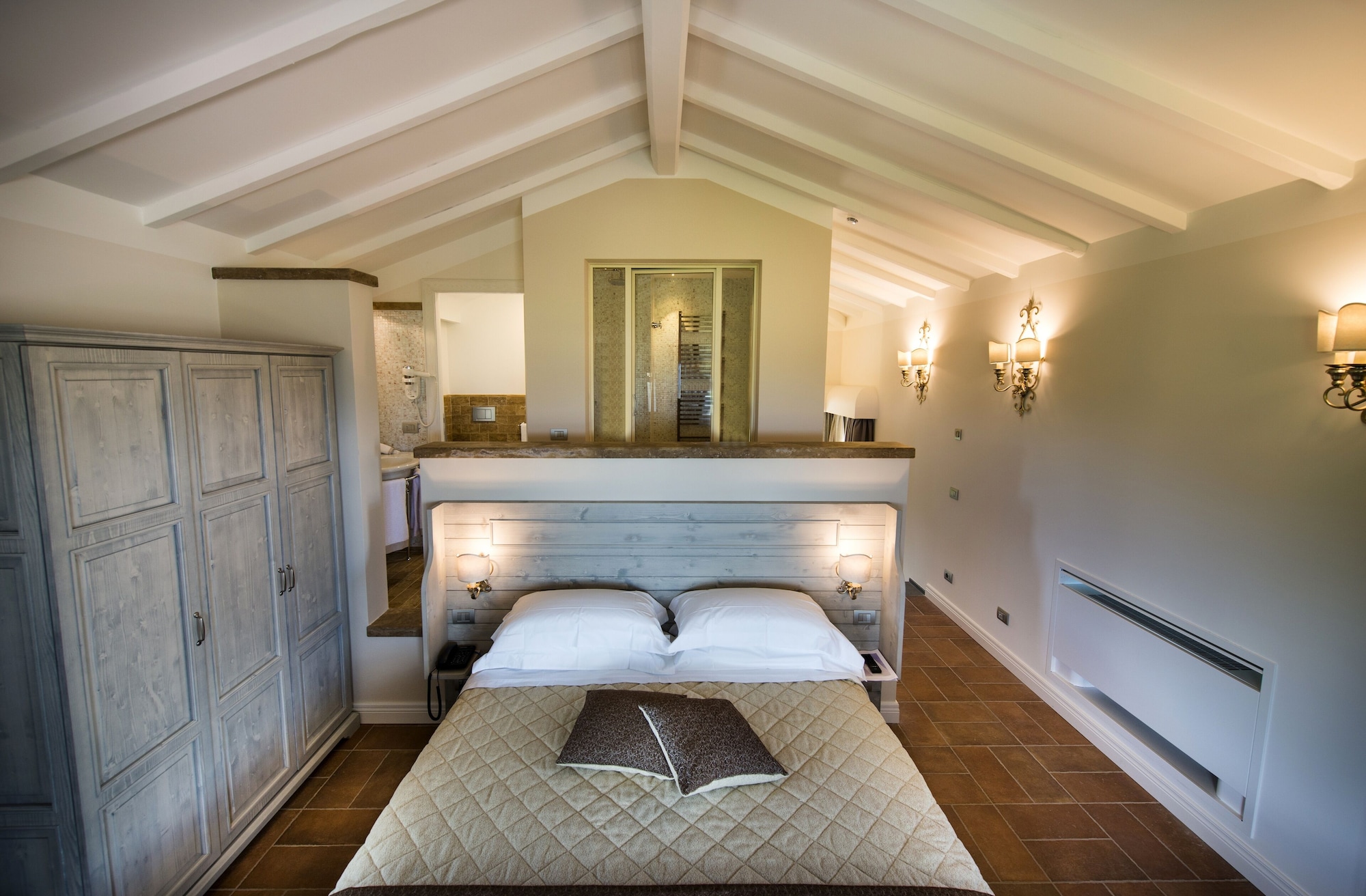 Romantic, Suite, King Bed, Vineyard View, Annex