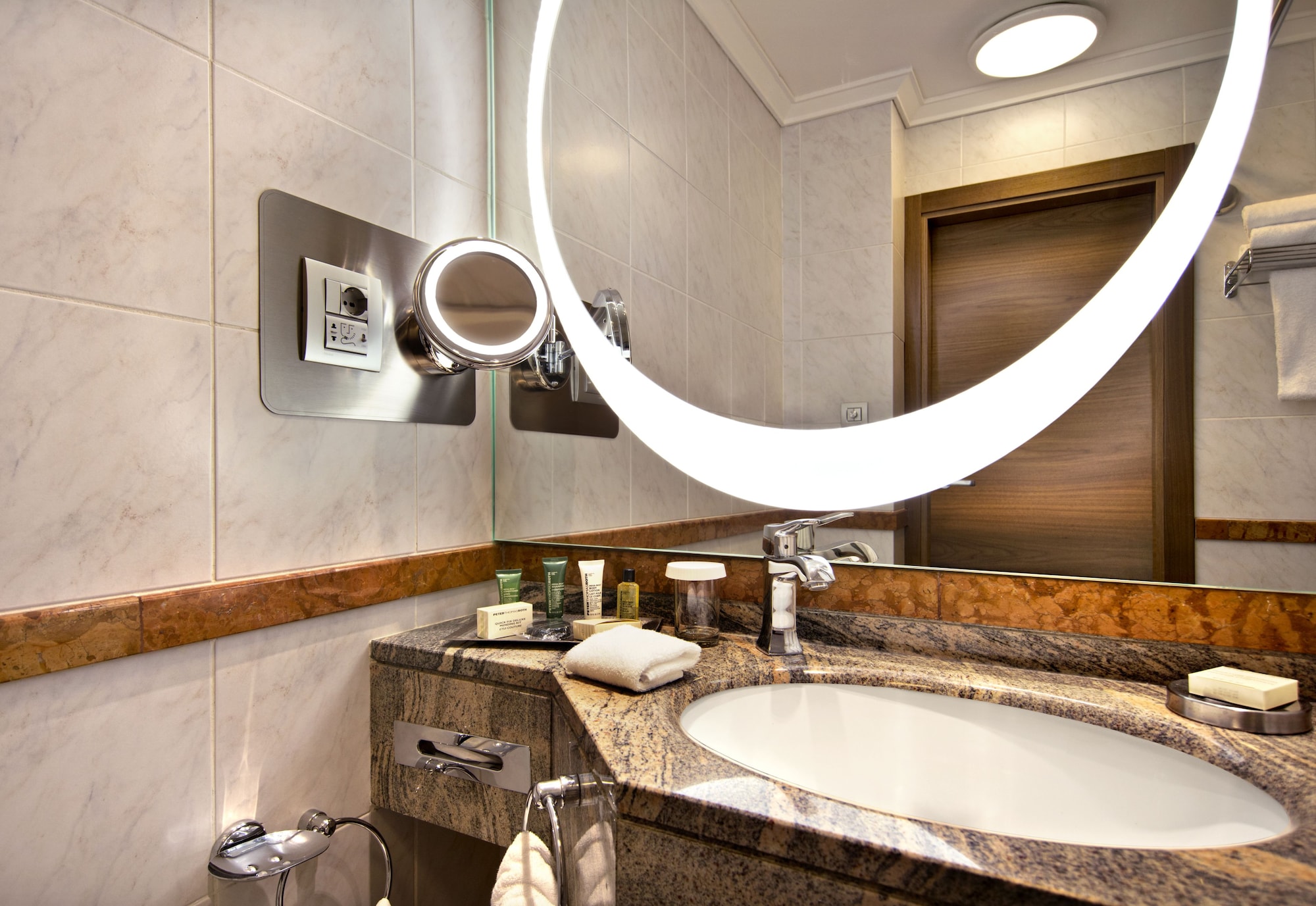 غرفة بسرير كينج، Hilton Milan Hotel 12/13