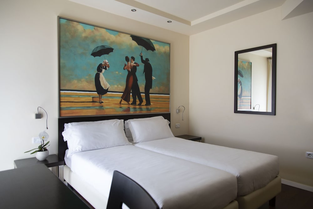 STANDARD, DOUBLE OR TWIN BED