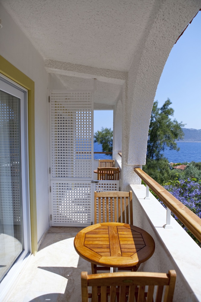 Olea Nova Boutique Hotel 49/73