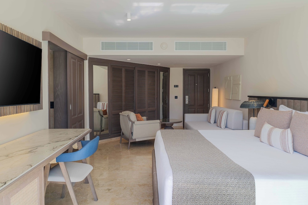 Family Selection at Grand Palladium Select Bavaro - All Inclusive 16/46