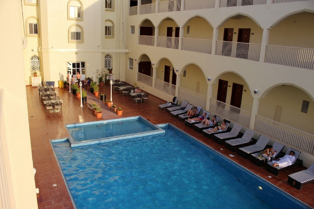 Al Diyar Hotel 29/50