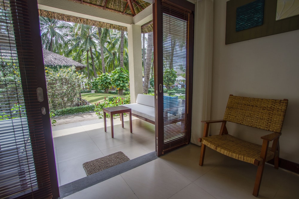 Blue Ocean Resort 50/72
