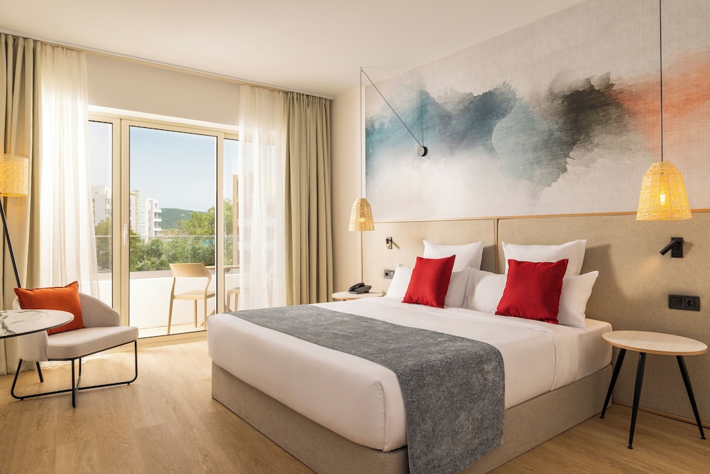 SUPERIOR, DOUBLE BED, BALCONY