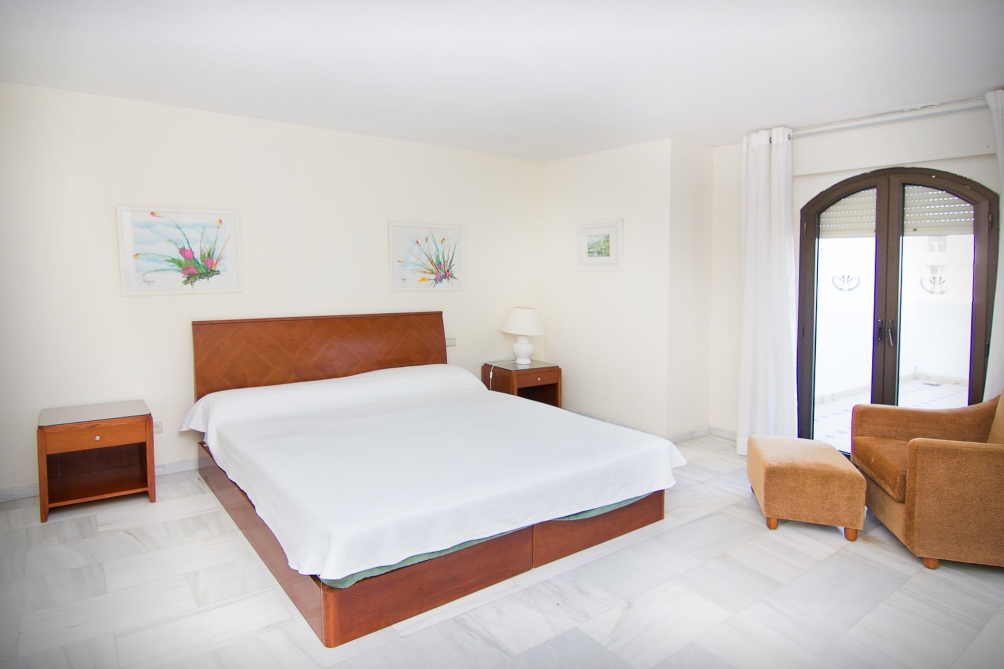 3 BEDROOMS, PROMENADE, APARTMENT, CITY VIEW, TERRACE