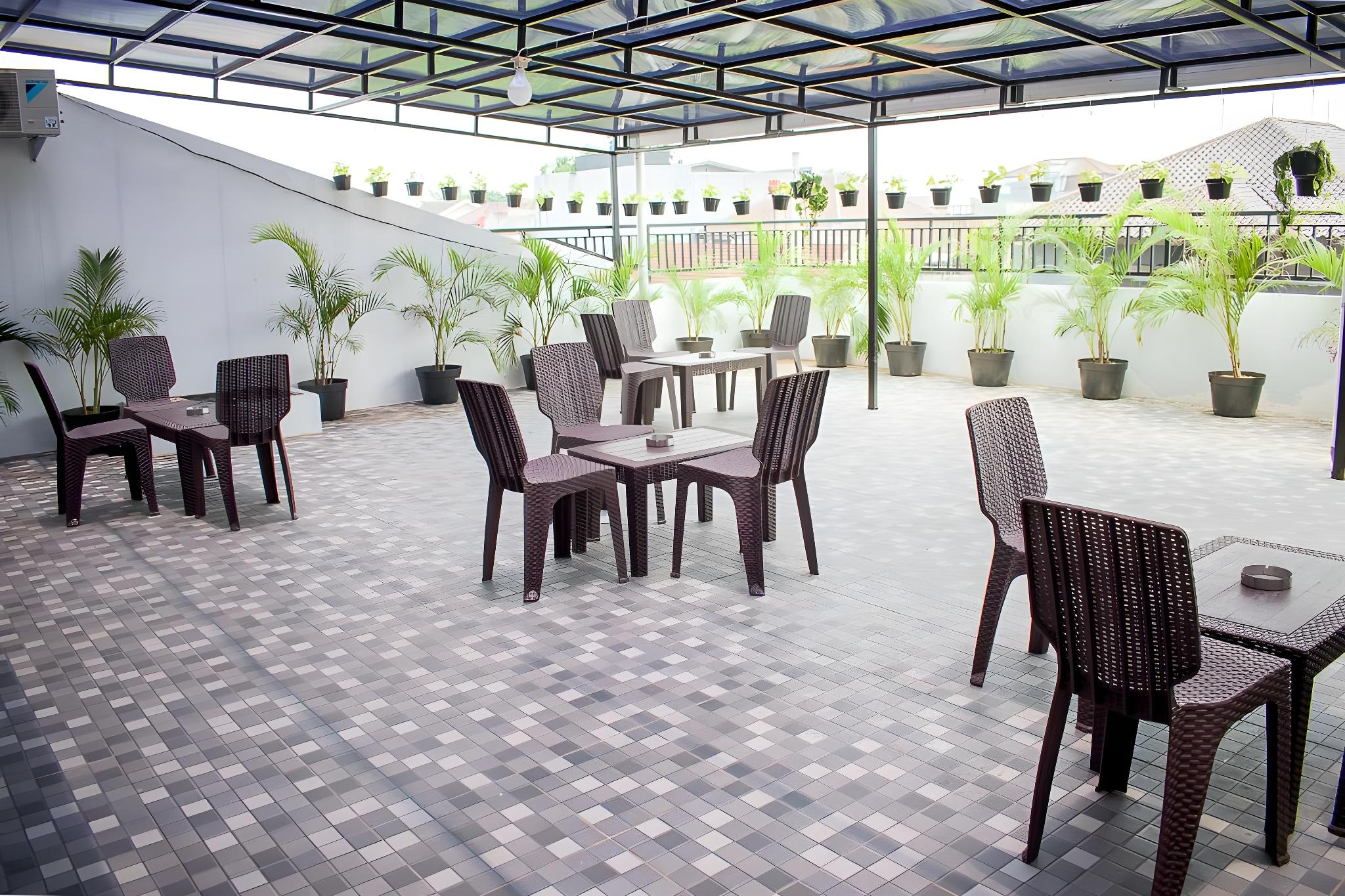 W Home Express Tebet 25/29