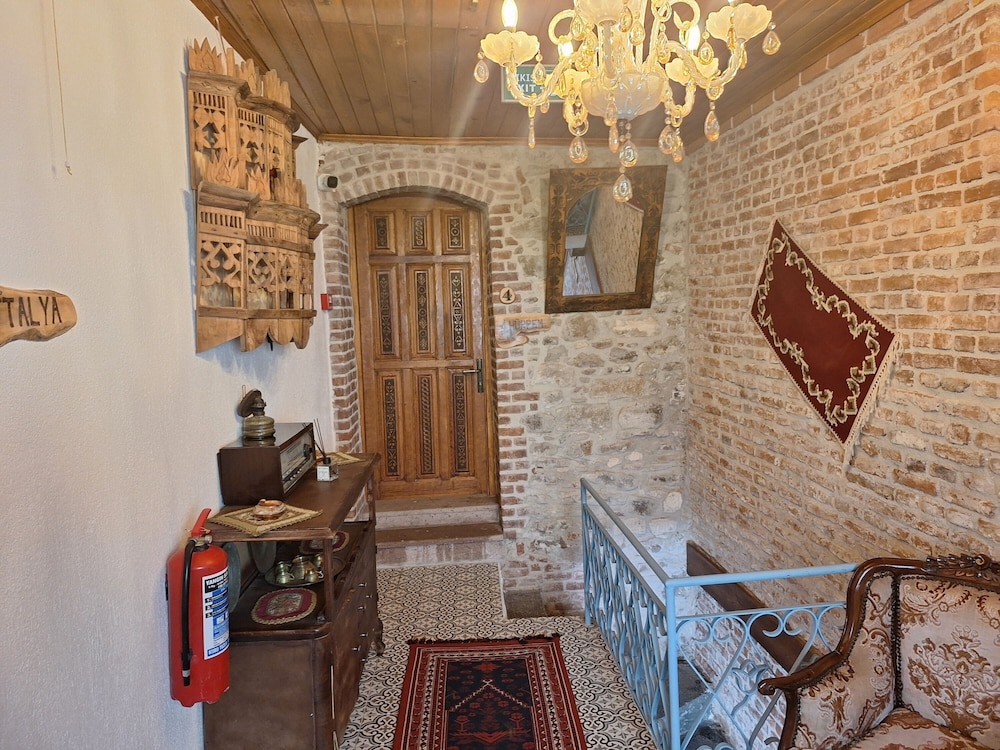 Tetka Konuk Evi 25/45
