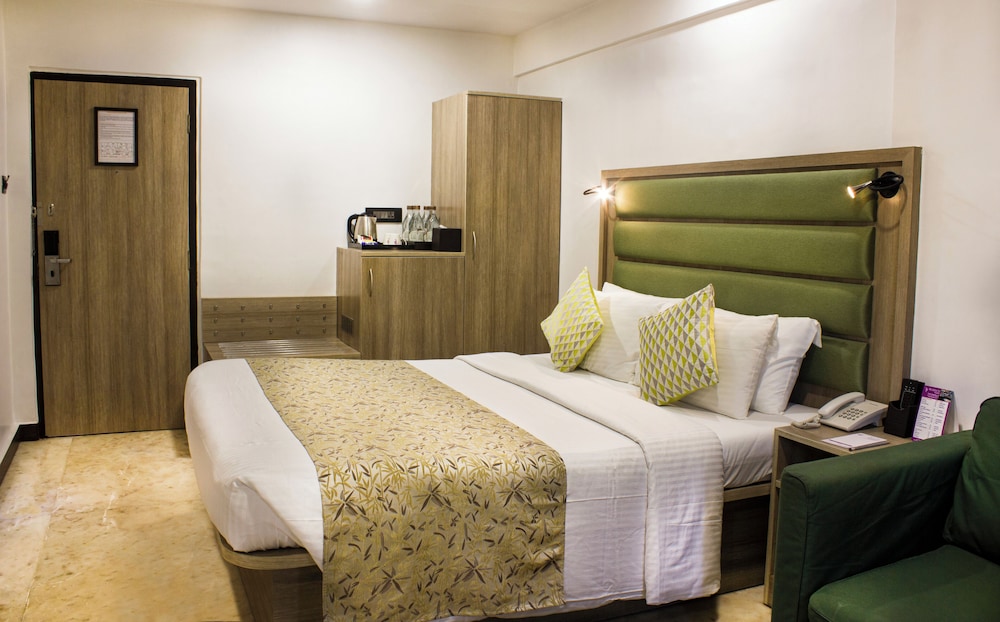 جناح بسريرين كوين بغرفتي نوم، Regenta Place The Emerald 5/10
