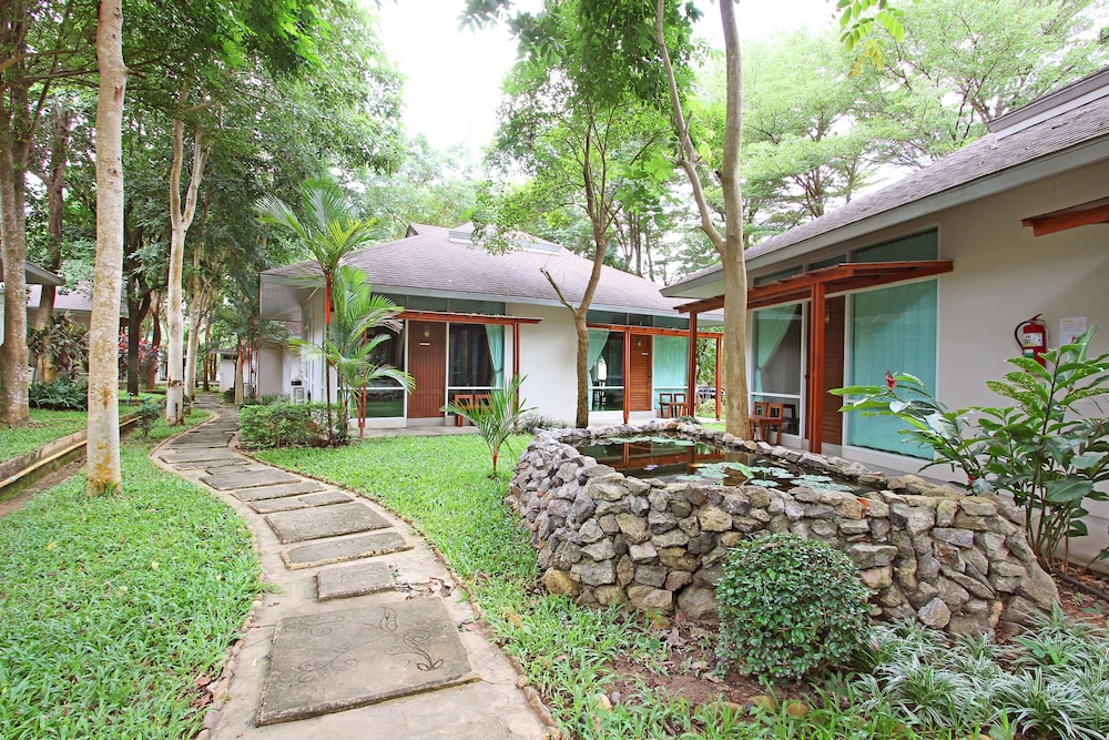 Nana Resort Kaengkrachan 59/65