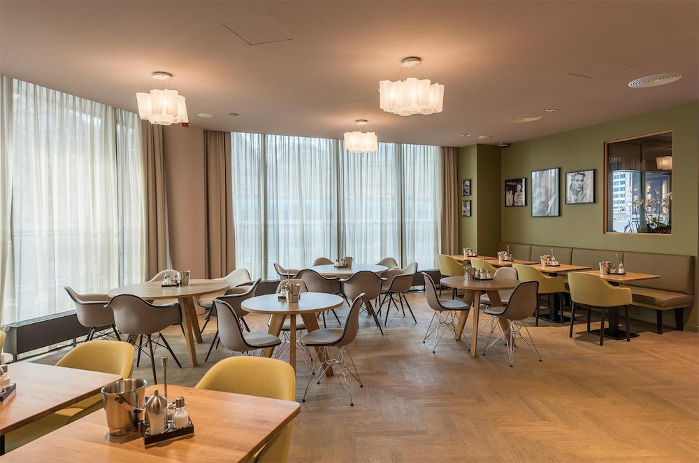 The Frankfurt Hotel 49/64