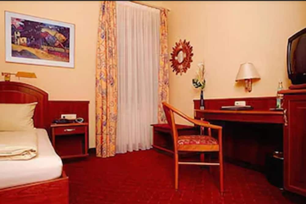 Hotel Schweizer-Hof Baden Baden 15/26