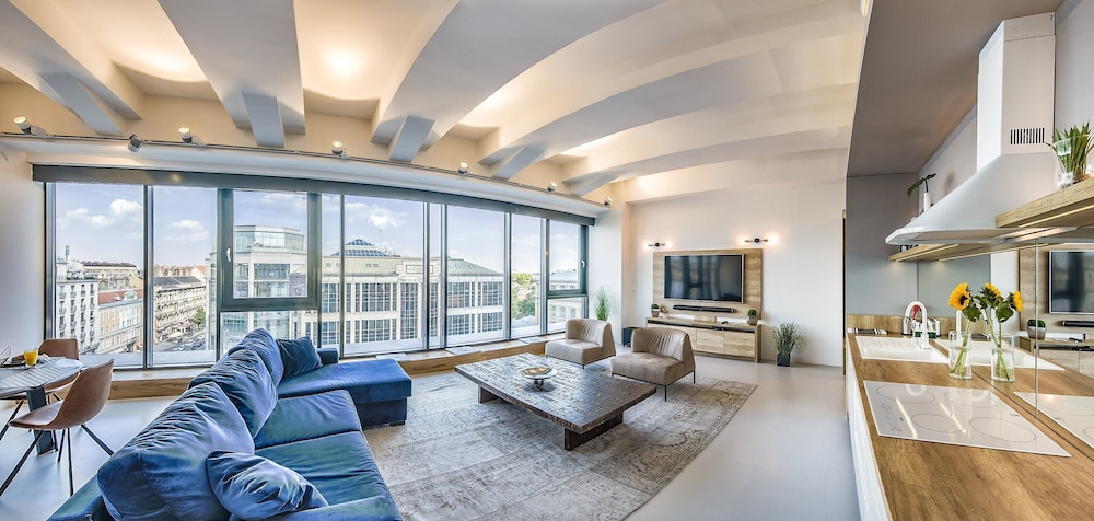 Loft Astoria 25/33