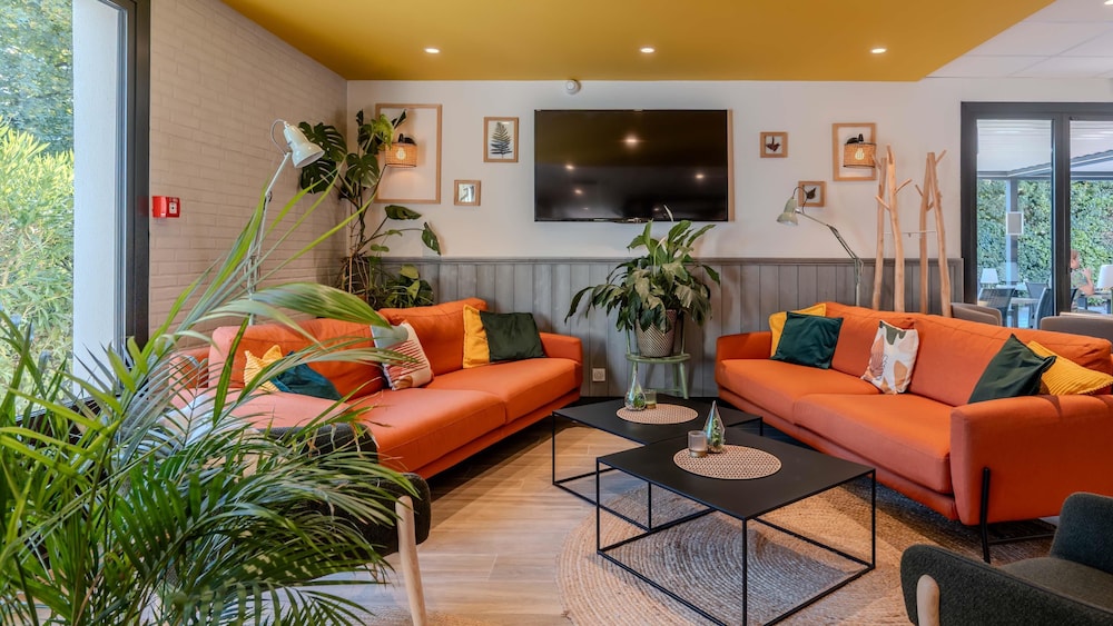 CAMPANILE ORANGE 37/65
