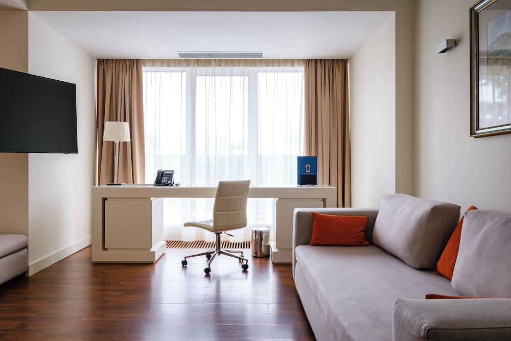 Park Hotel Almaty 19/55
