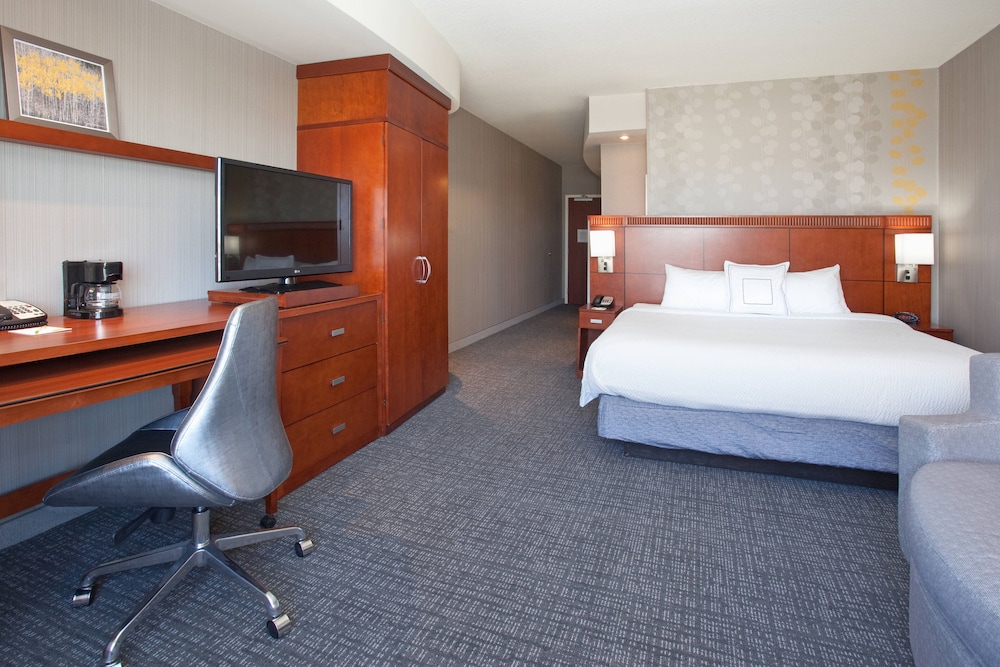 Courtyard By Marriott Casper 7/31