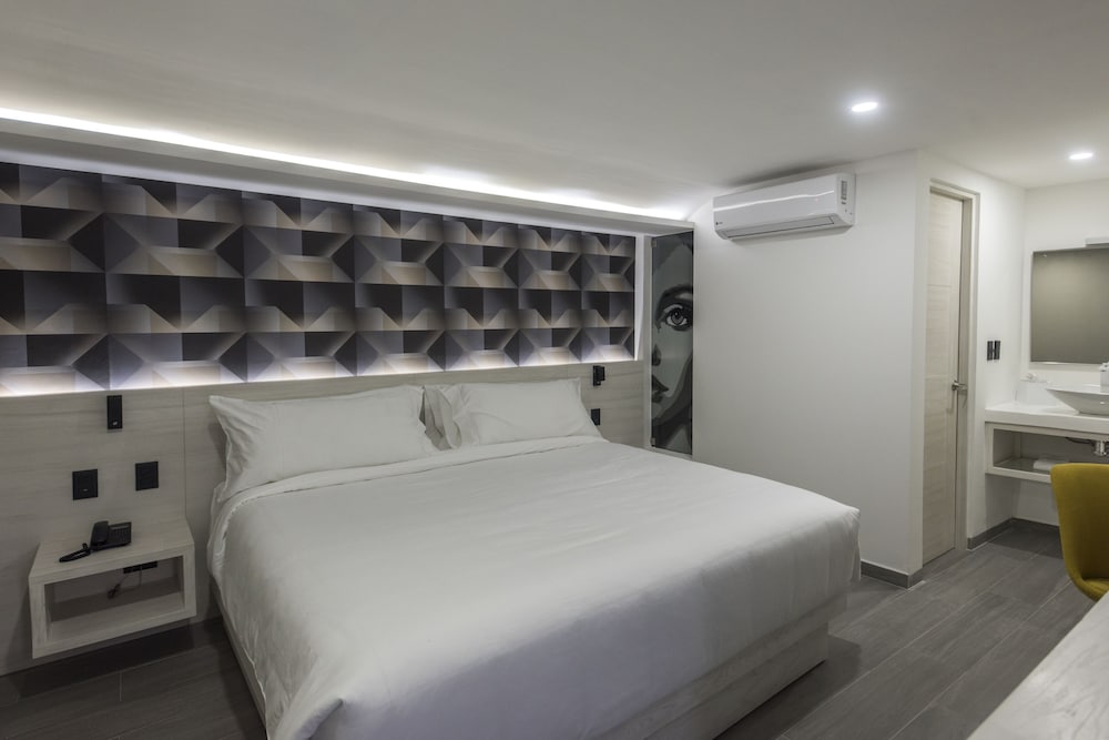The Andy Hotel 21/64