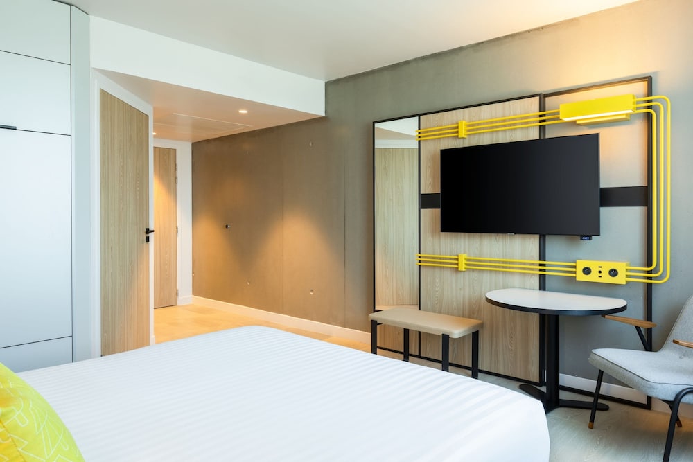 Courtyard by Marriott Paris Creteil 6/40