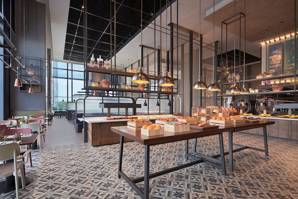 Four Points by Sheraton Tianjin National Convention and Exhibition Center 23/35