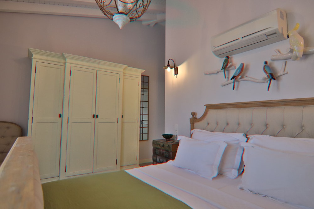 Alacaat Hotel 9/50