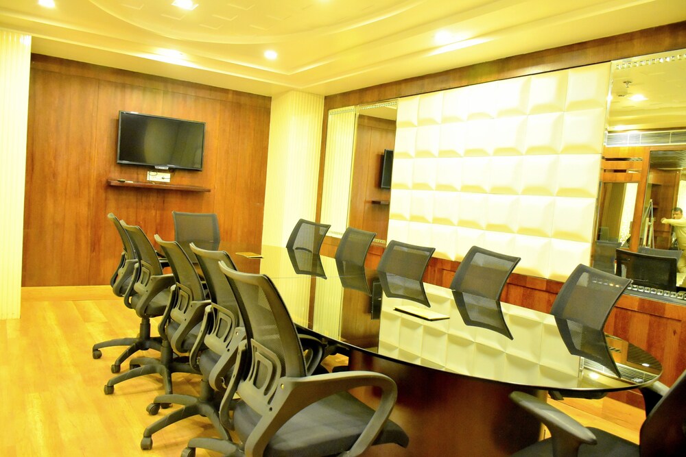 City Inn Varanasi 64/68