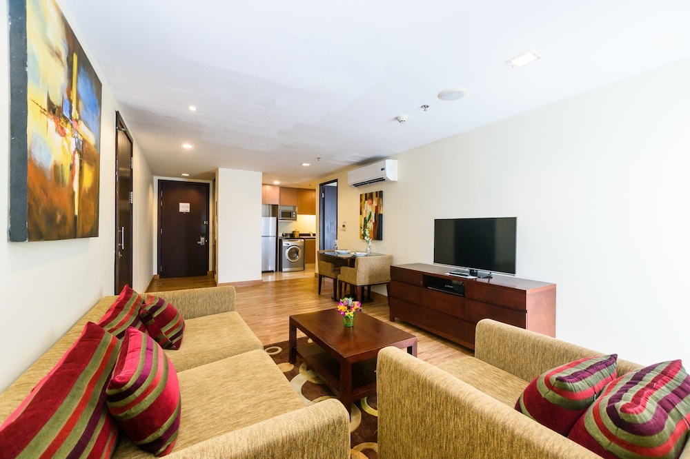 Lohas Residences Sukhumvit 42/71