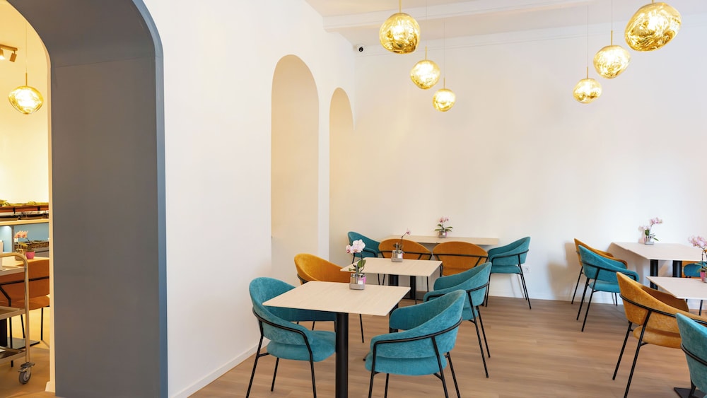 Pilvax Hotel Budapest 61/75
