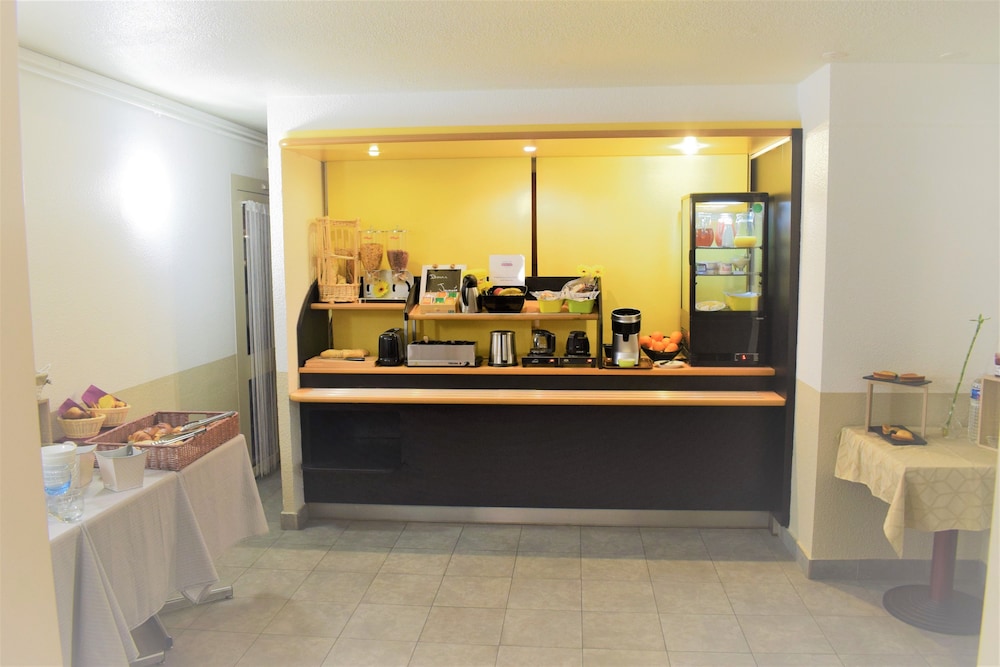 INN DESIGN HOTEL CHATEAUBRIANT 3/37