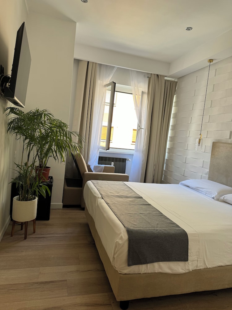 B&B Living 10/43