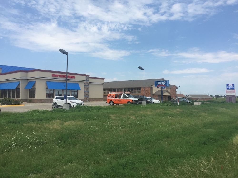 Americas Best Value Inn Garden City 7/28
